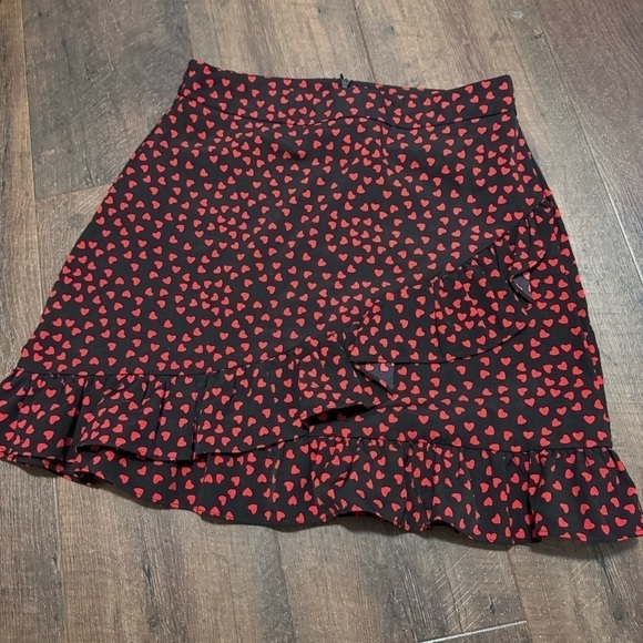 Nastygal heart print coquette mini skirt  4 - Picture 3 of 6